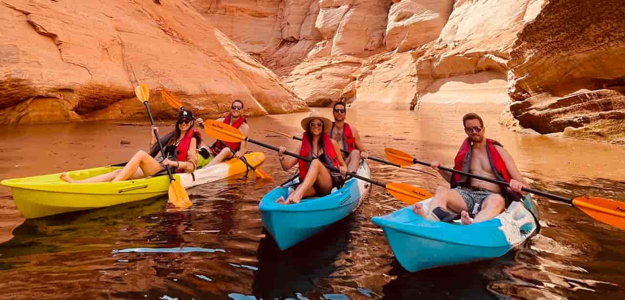 When Is The Best Time To Visit Antelope Canyon Lake Powell