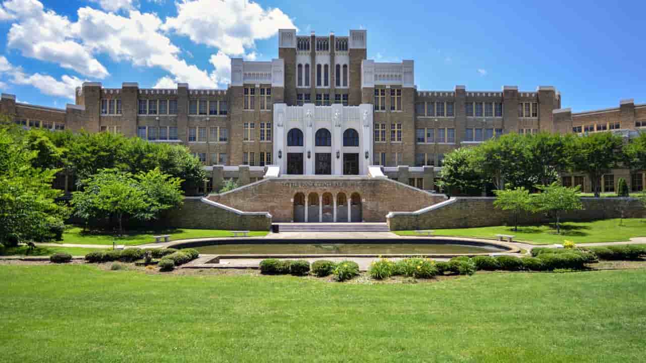 When Is The Best Time To Visit Arkansas Little Rock Central High School National Historic Site