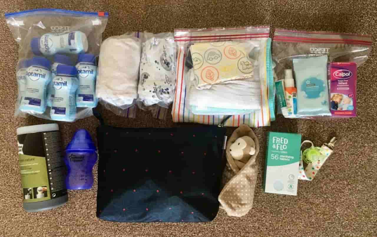 what to pack for infant travel 2