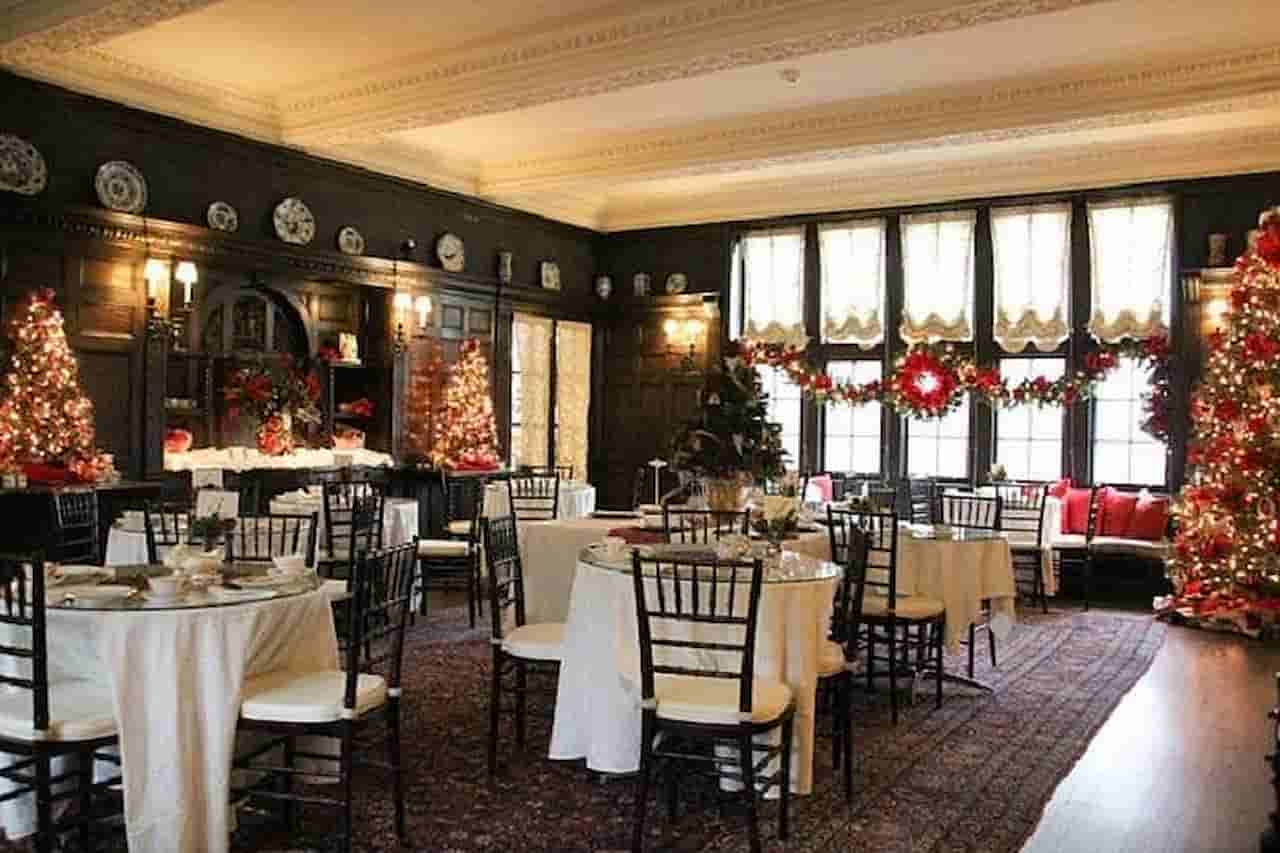 Enjoy a Holiday Tea at Blithewold Mansion