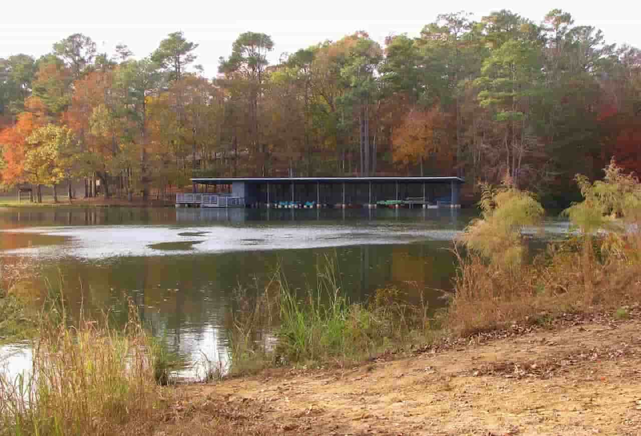 Explore Cliffs of the Neuse State Park