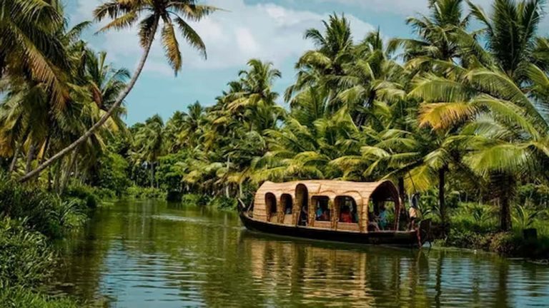 Misunderstandings About Travel Seasons