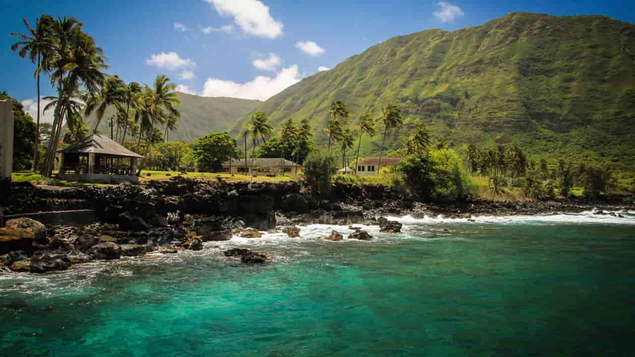 What Island Is Best To Visit In Hawaii Molokai