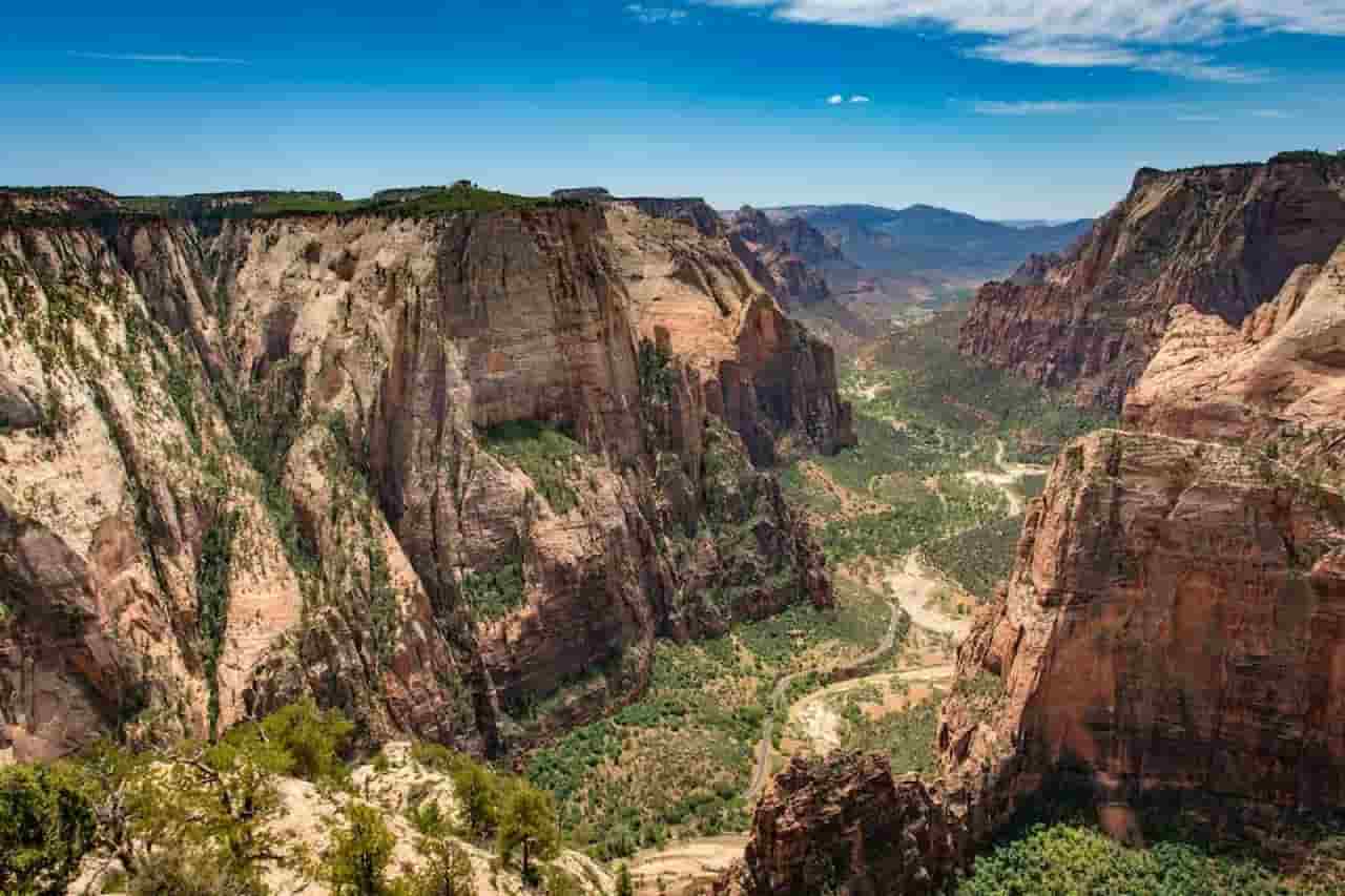 What Time Is Best To Visit Antelope Canyon Spring