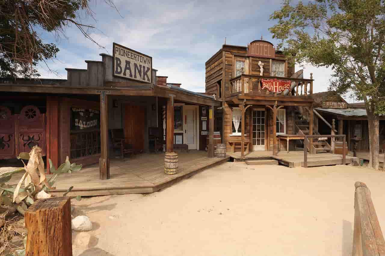 When Is The Best Time To Visit Joshua Tree Pioneertown