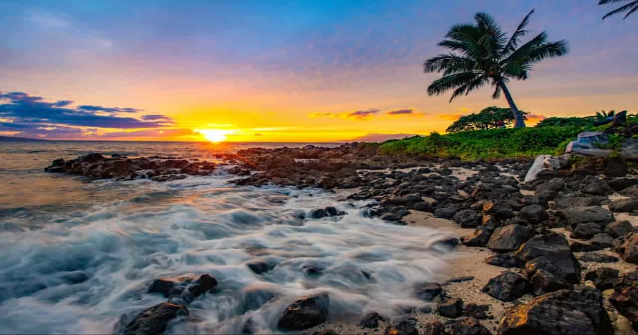 Which Hawaiian Island Is Best To Visit Maui
