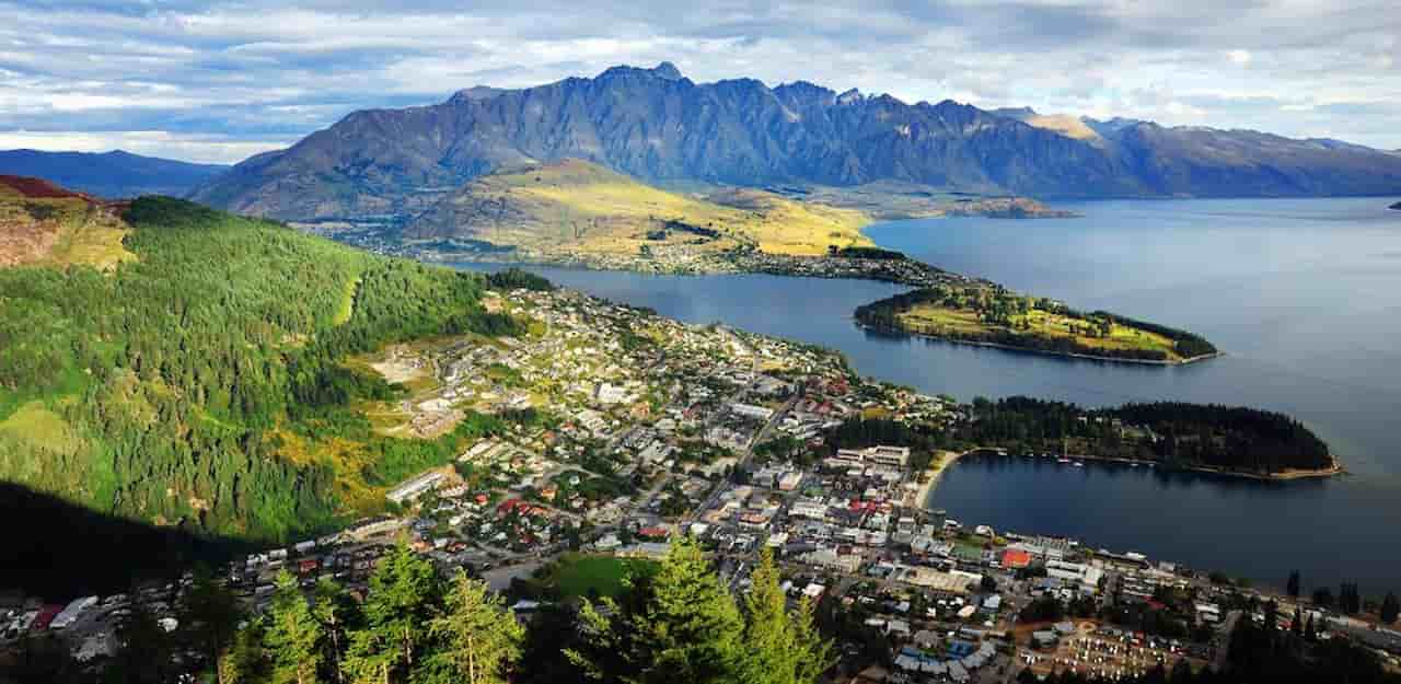 best places to visit when young Queenstown New Zealand