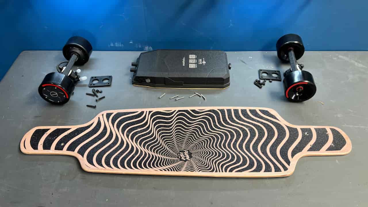 how make a safety air travel electric skateboard 1