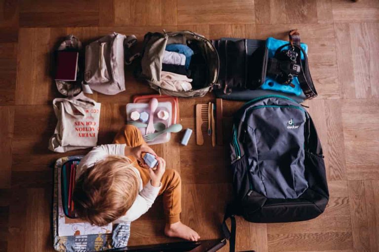 how to pack baby clothes for travel