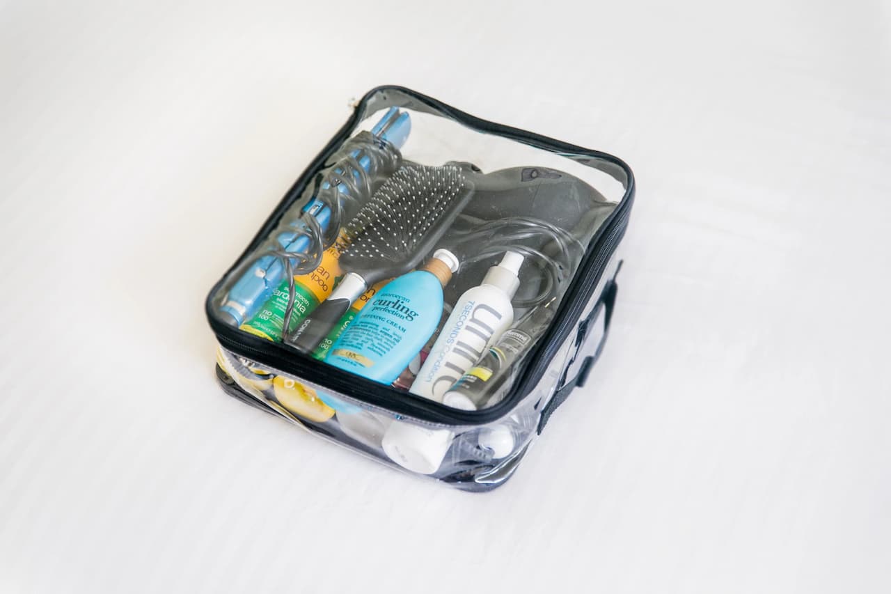 how to pack hair brushes for travel 2