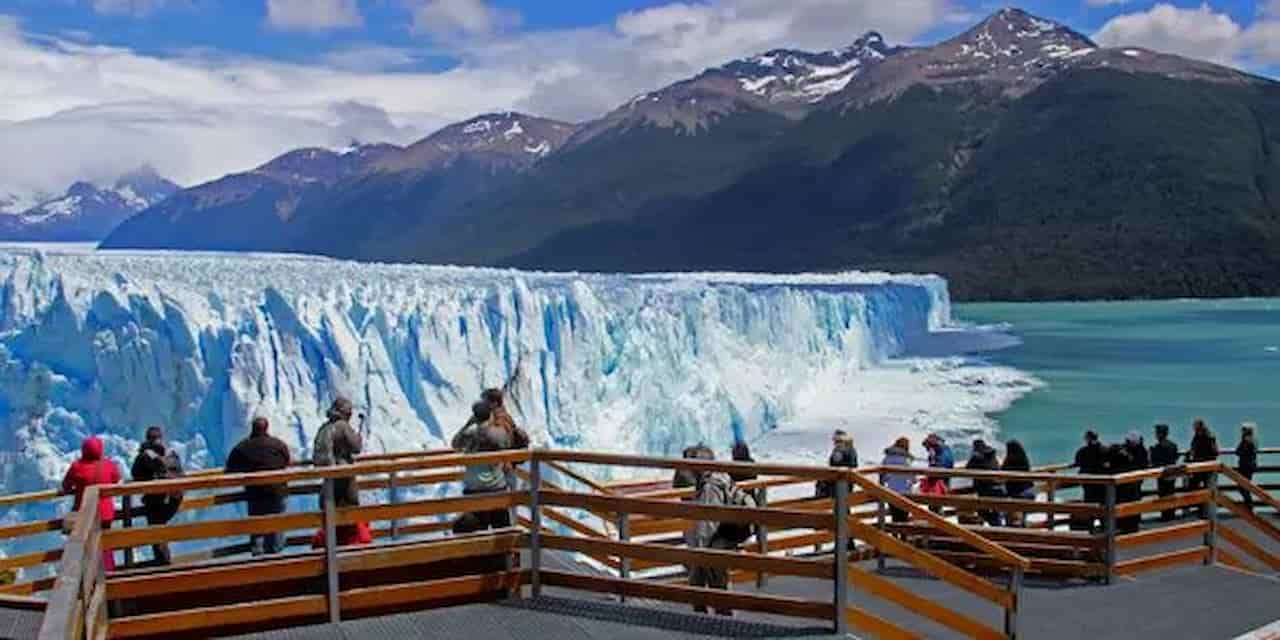 what are the best places to visit in argentina El Calafate