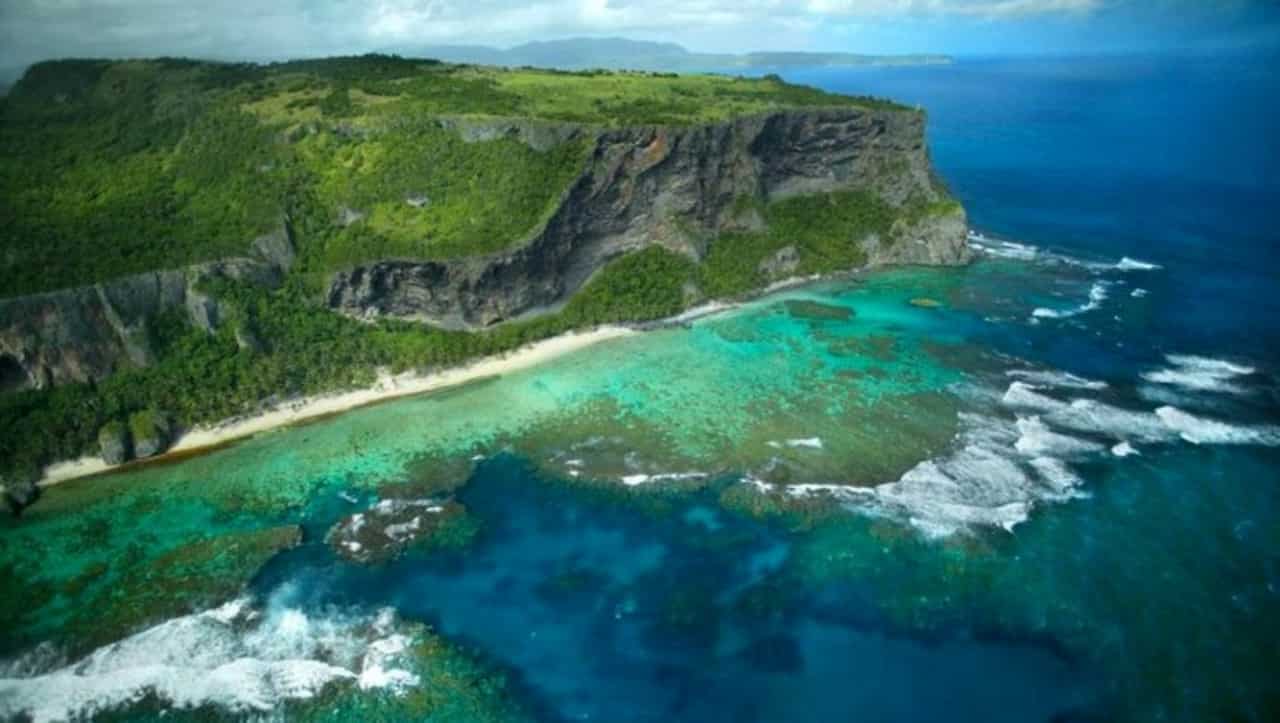 what are the best places to visit in dominican republic Samana Peninsula