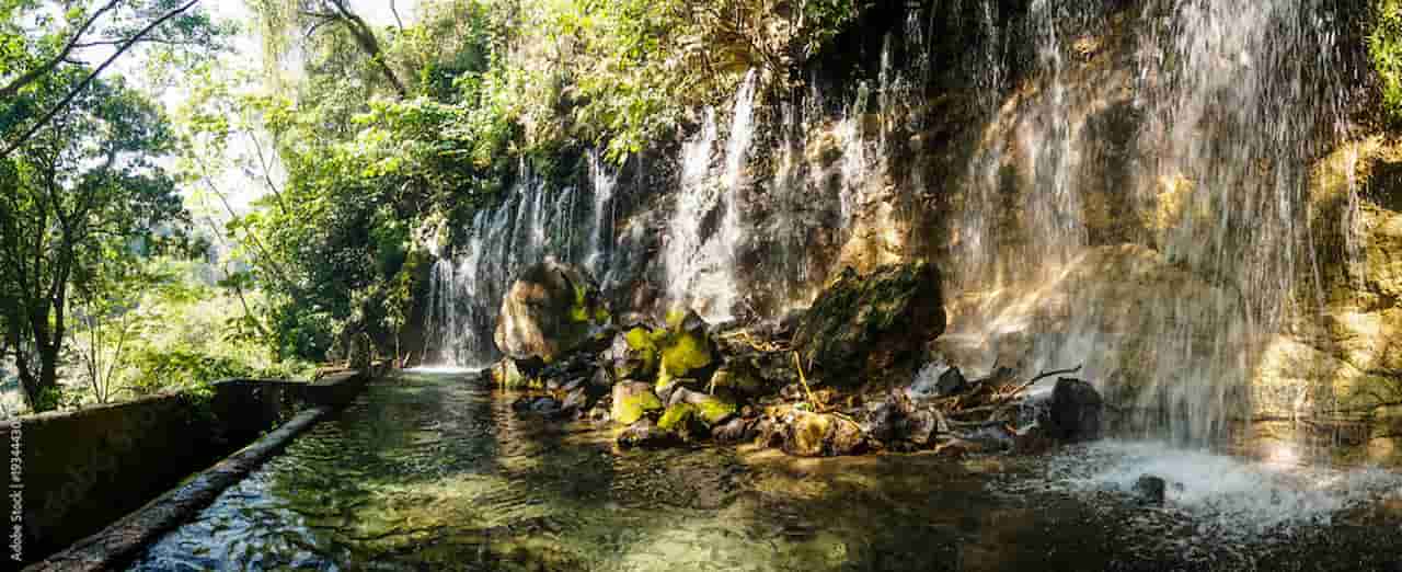 what are the best places to visit in el salvador El Imposible National Park