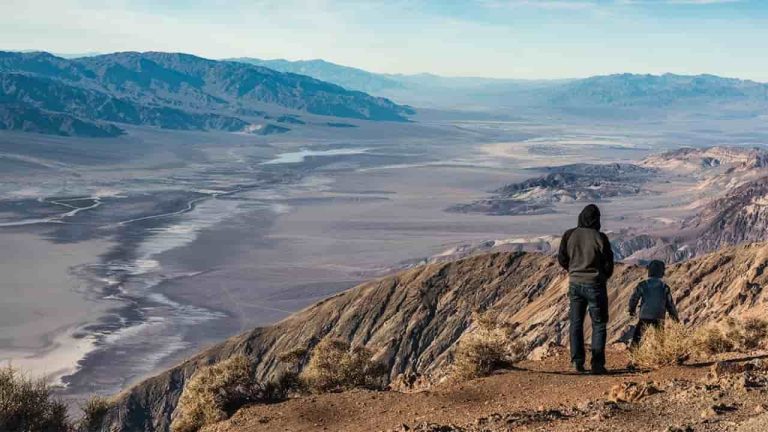 when is the best time to visit death valley FI