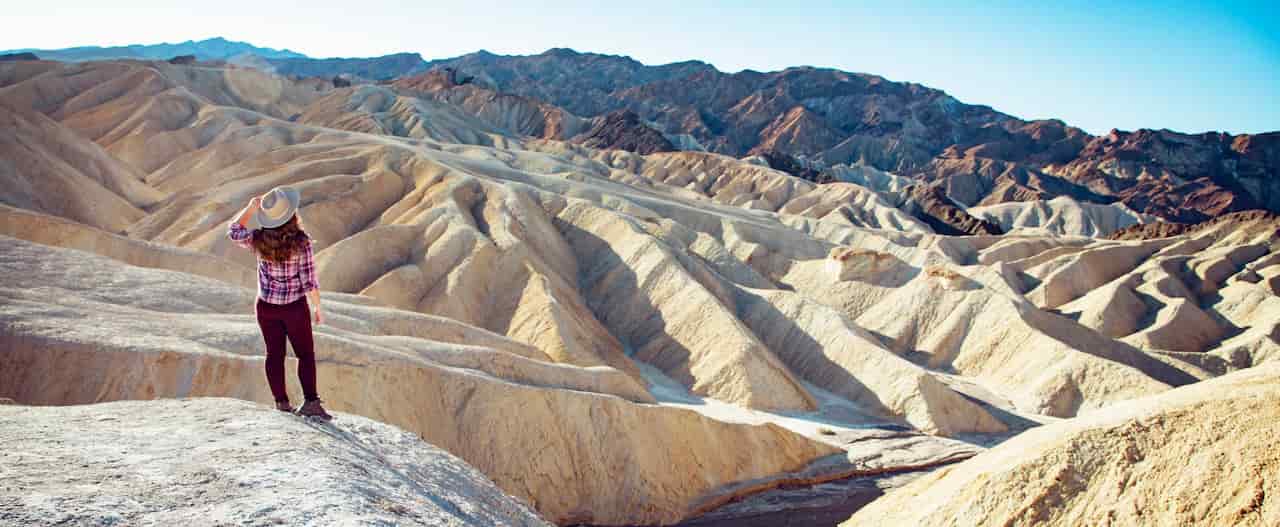 when is the best time to visit death valley Zabriskie Point