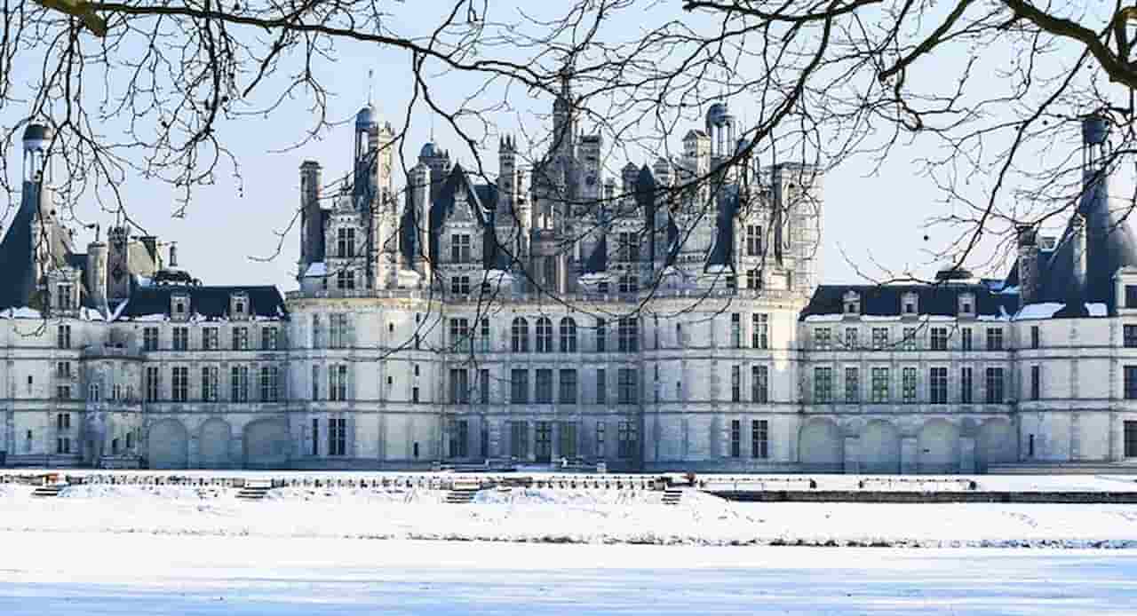 when is the best time to visit france Winter