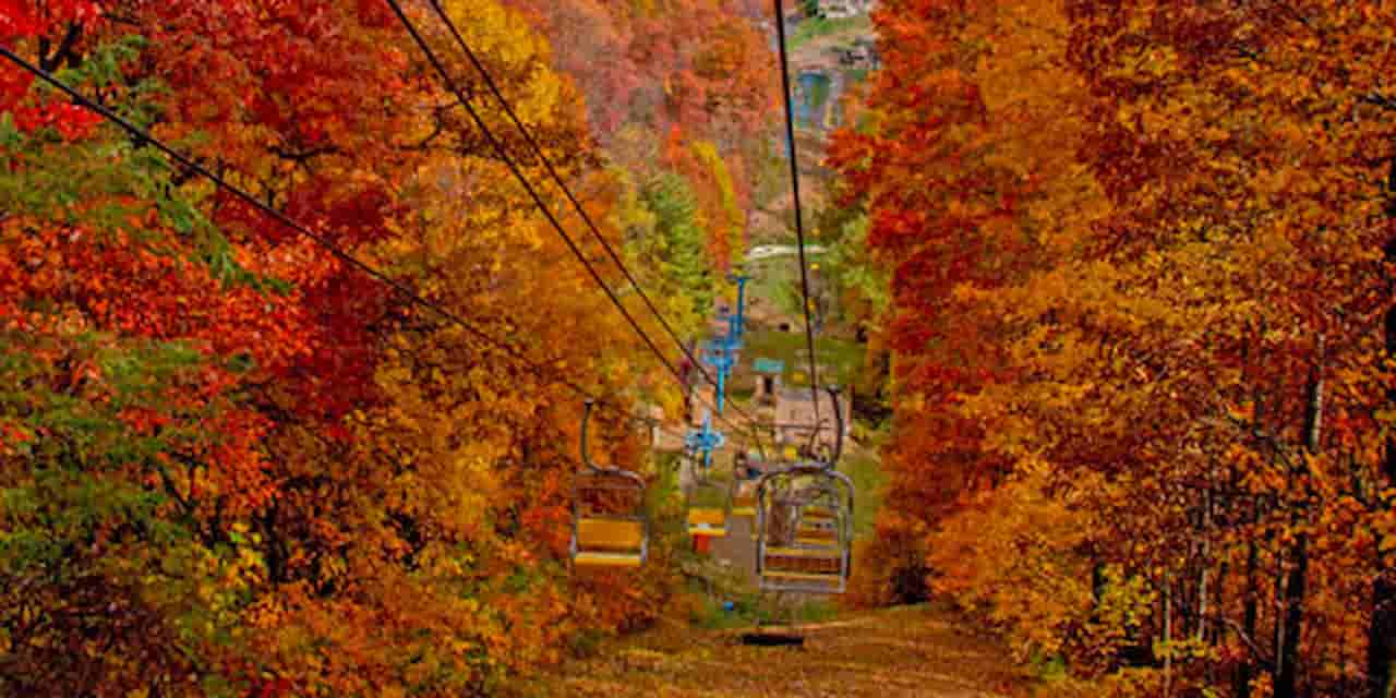 when is the best time to visit gatlinburg tennessee Fall