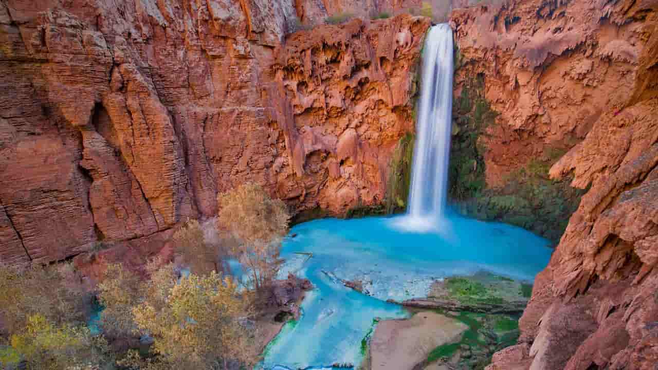 when is the best time to visit havasu falls Mooney Falls
