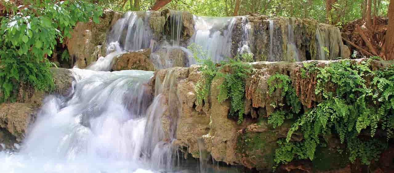 when is the best time to visit havasu falls Spring