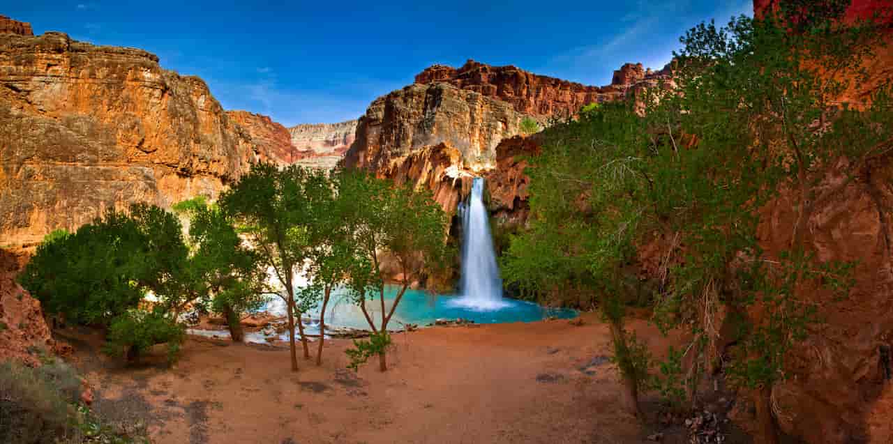 when is the best time to visit havasu falls Summer