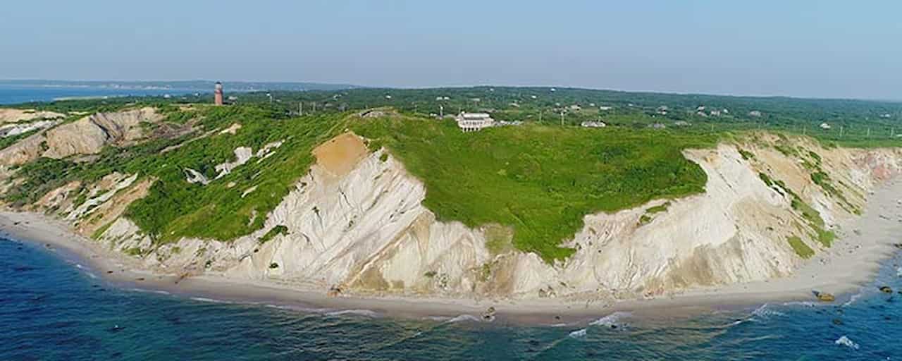 when is the best time to visit marthas vineyard Aquinnah Cliffs