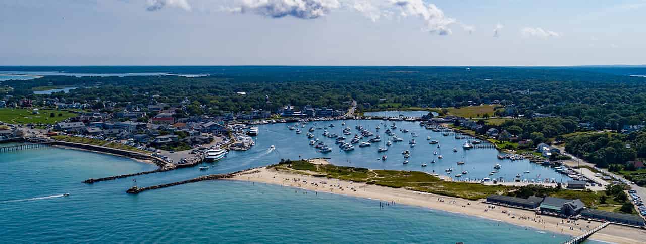 when is the best time to visit marthas vineyard FI