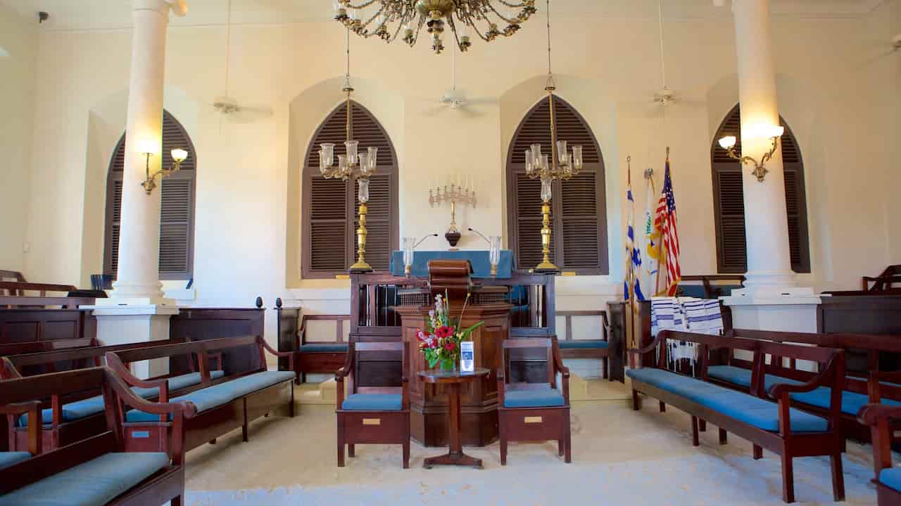 when is the best time to visit st thomas St. Thomas Synagogue