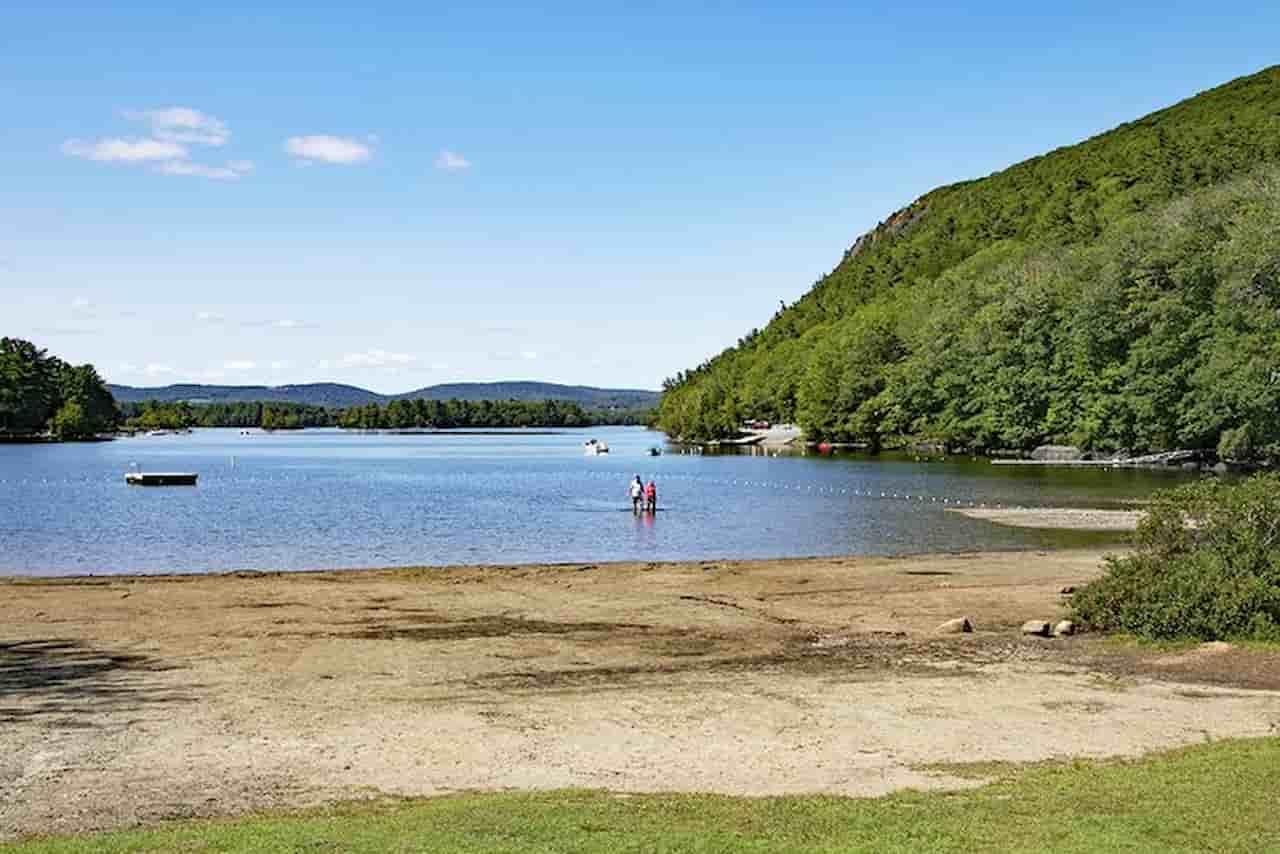 Artists Retreat On Megunticook Lake