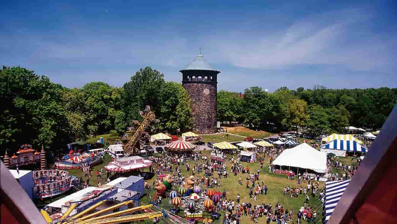 Attend the Wilmington Flower Market