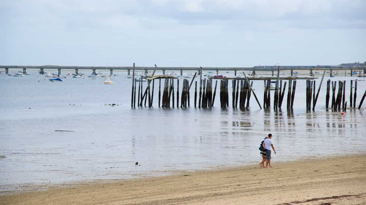 Cannery Wharf Beach