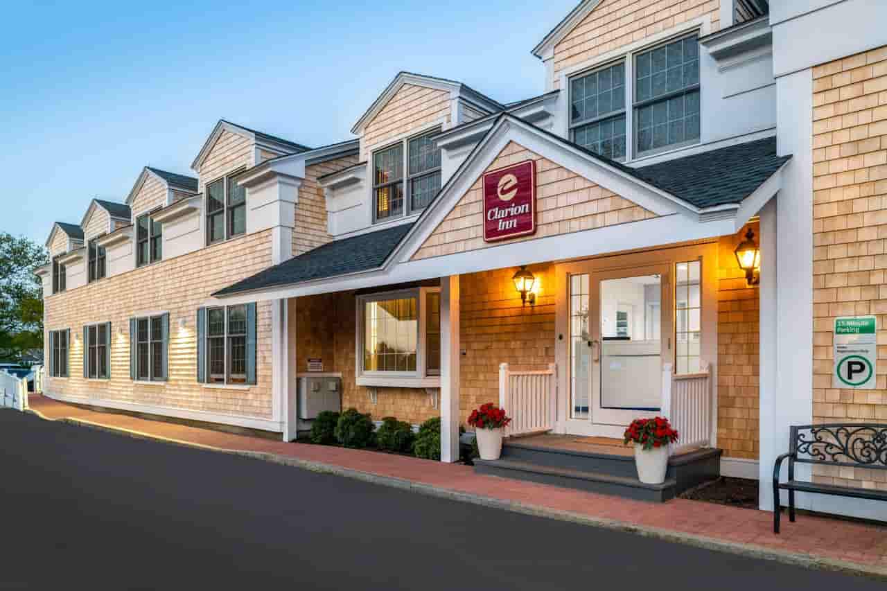 Clarion Inn Marthas Vineyard