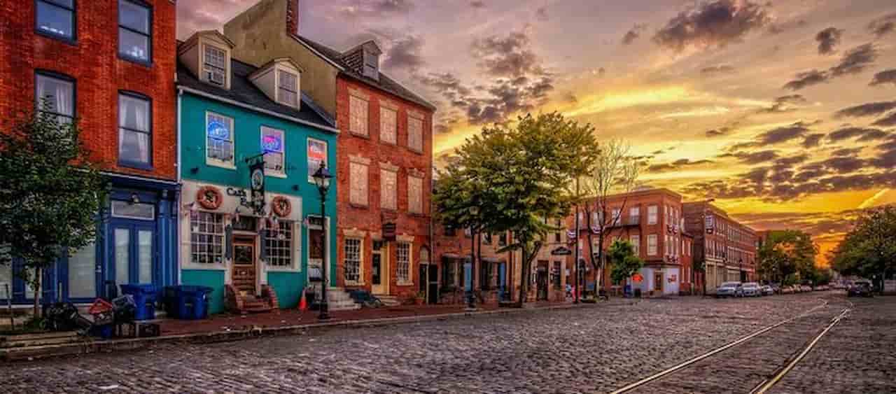 Explore the Neighborhoods Fells Point and Hampden