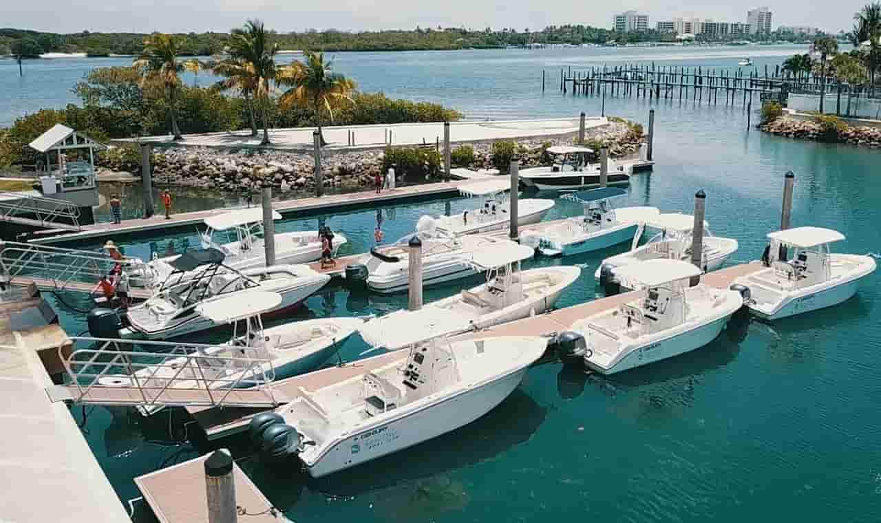 Visit Jupiter Pointe Club Marina