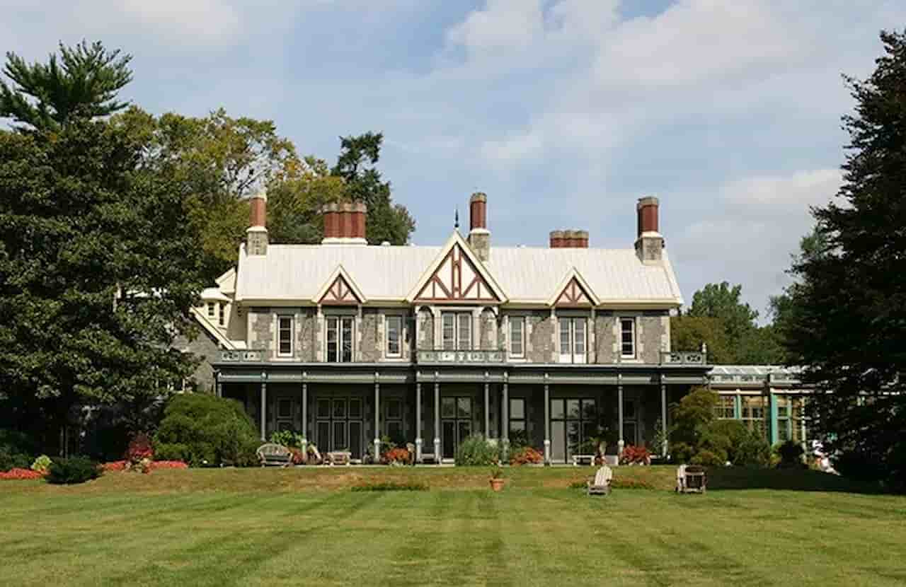 Visit the Rockwood Museum