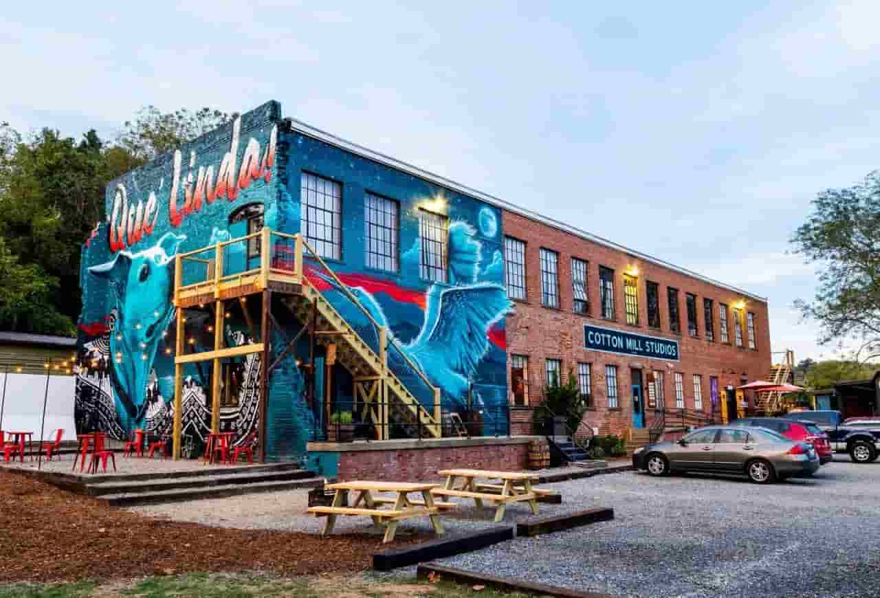 What Is The Best Month To Visit Asheville North Carolina River Arts District