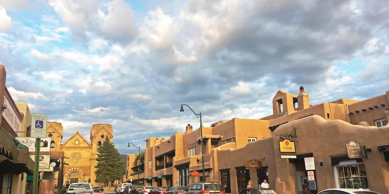 what is the best time to visit santa fe Summer