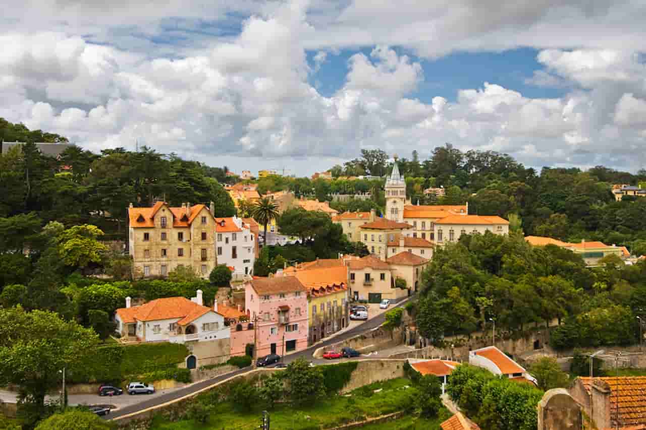 when is the best time to visit Sintra Spring
