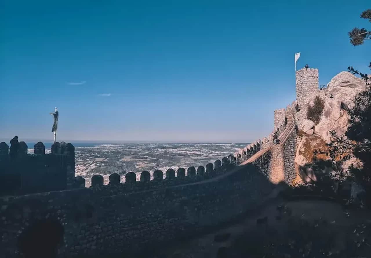 when is the best time to visit Sintra Winter