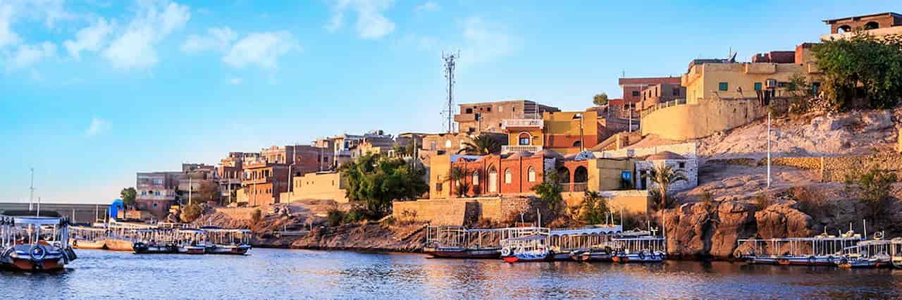 when is the best time to visit egypt and jordan Aswan