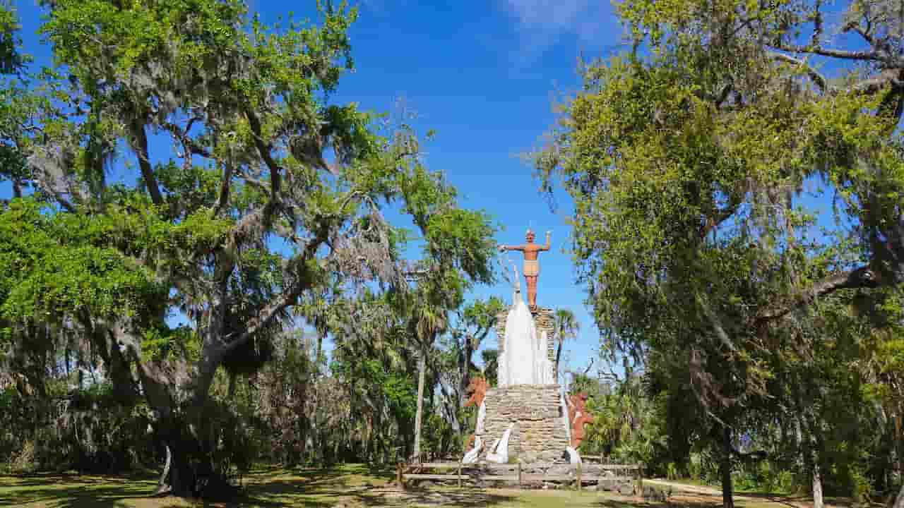 Explore the Tomoka State Park