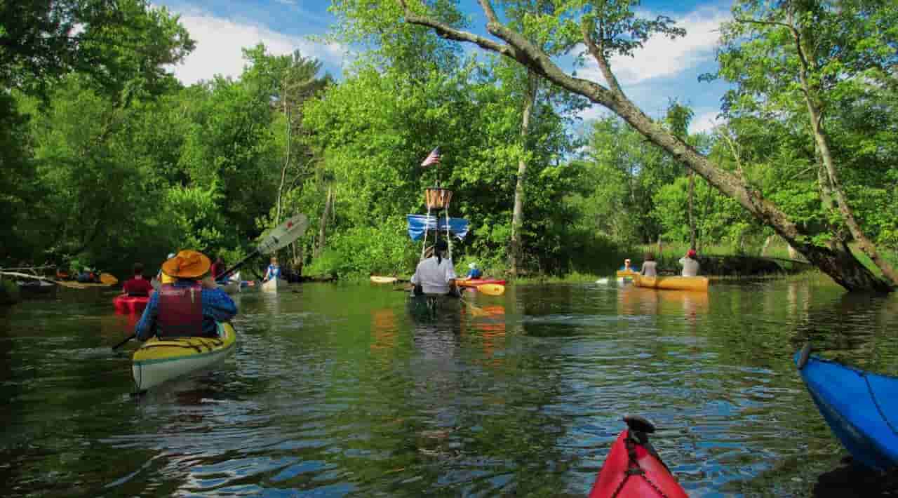 Kayaking on the Ipswich River