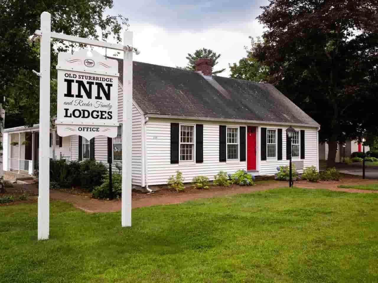 The Old Sturbridge Village Inn Sturbridge Massachusetts